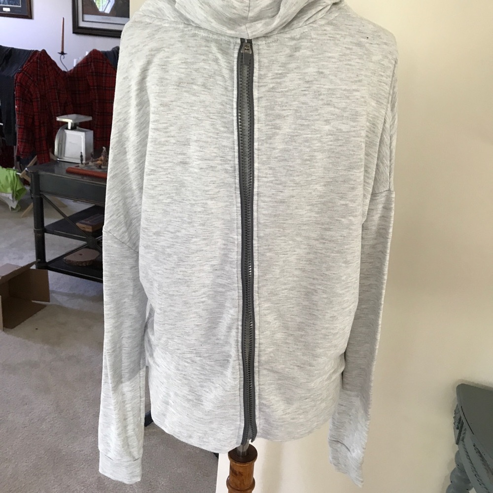 Size M Tek Gear sweatshirt - Picture 4 of 6